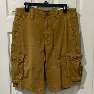 American Eagle Extreme flex shorts. Sz34